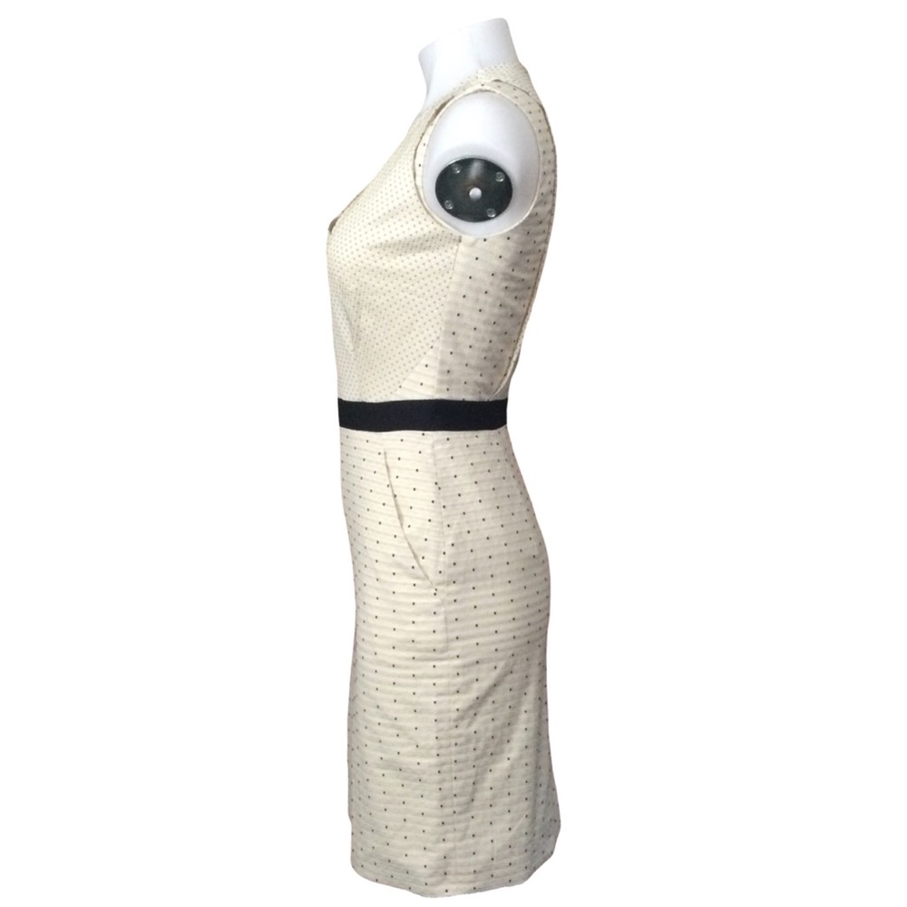 Piazza Sempione Sleeveless Knee Length Dress - Picture 2 of 9
